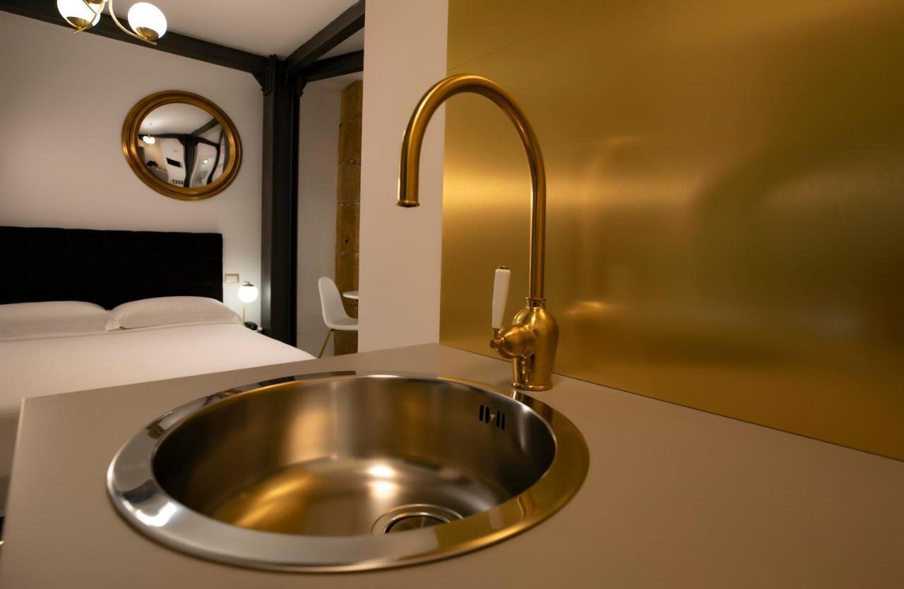 Azzoli Trapani - Apartments&Skypool - Adults Only 외부 사진